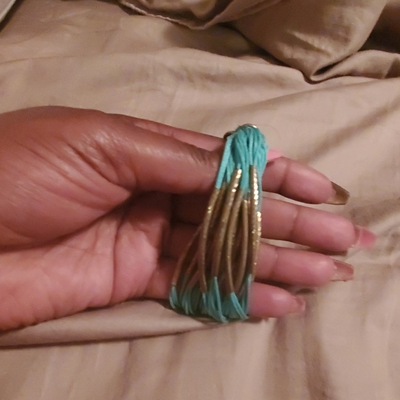 Bangle - Picture 2 of 3